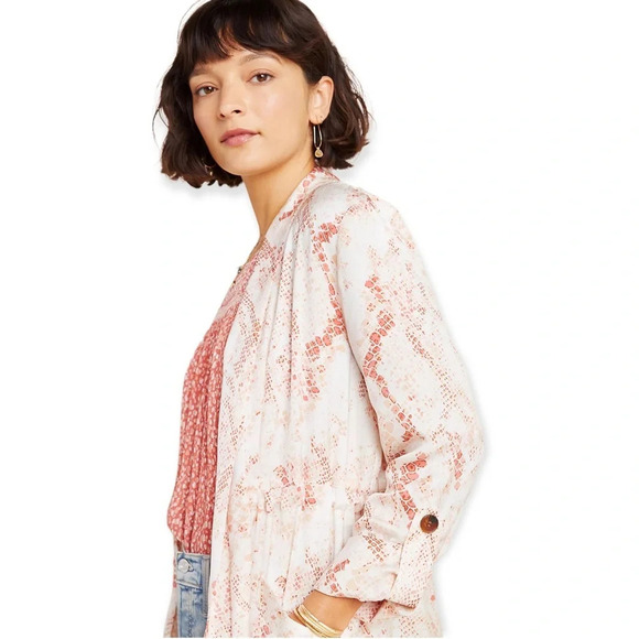 🌟NEW Cupcakes And Cashmere Beige Neptune Snakeprint Satin Trench Coat Size XS - Picture 6 of 12